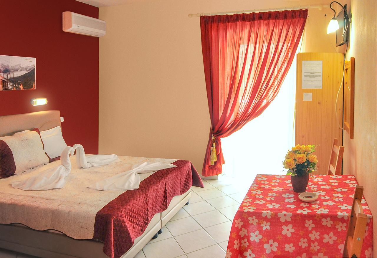 Panagiotis Hotel Skala Sotiros Exterior foto